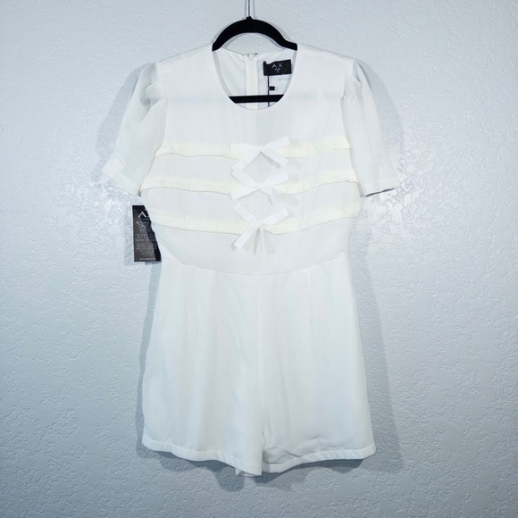 NWT Ax Paris‎ White Ribbon Bow Bust Romper Size 8 - Picture 1 of 9